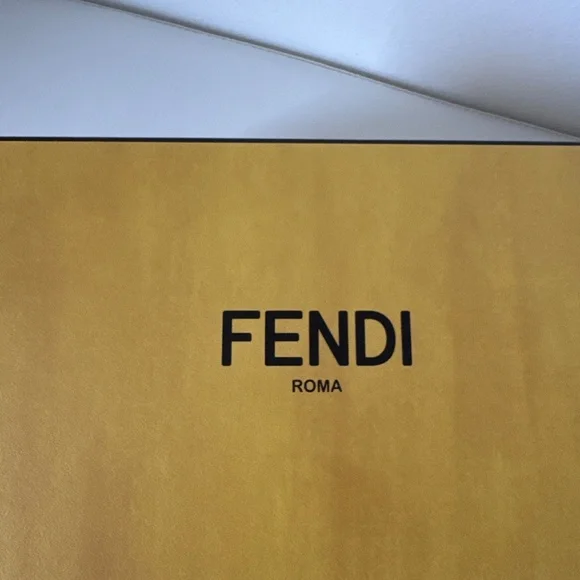 FENDI Shoe Box with Tissue Paper - Picture 2 of 12